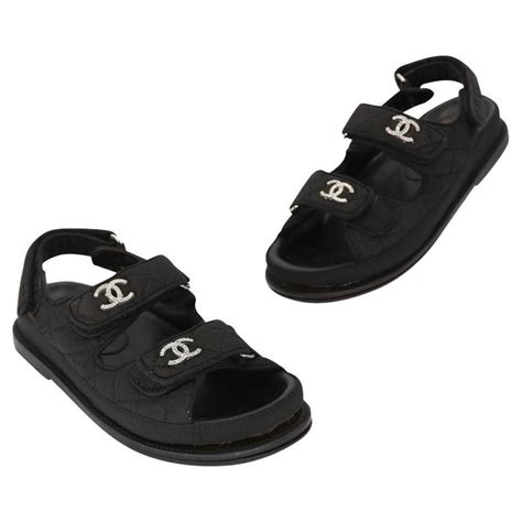 sandali chunky di chanel|Chanel dad sandals fit.